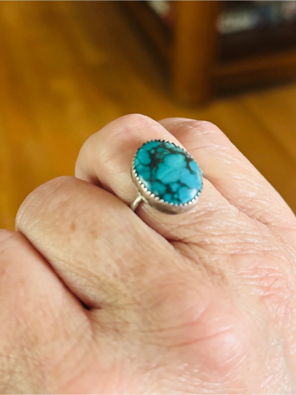 Vintage Southwestern-style Turquoise Matrix Ring Size 7 Silver Tone Boho piece